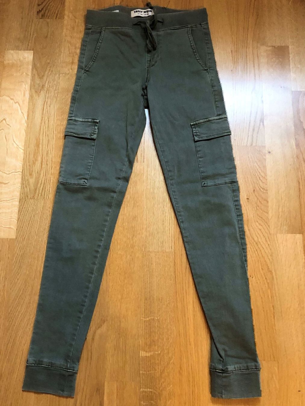 Pantaloni: Tally Weijl Stoffhose – Nuovo (secondo la descrizione) da Grenchen venduto da iagiag