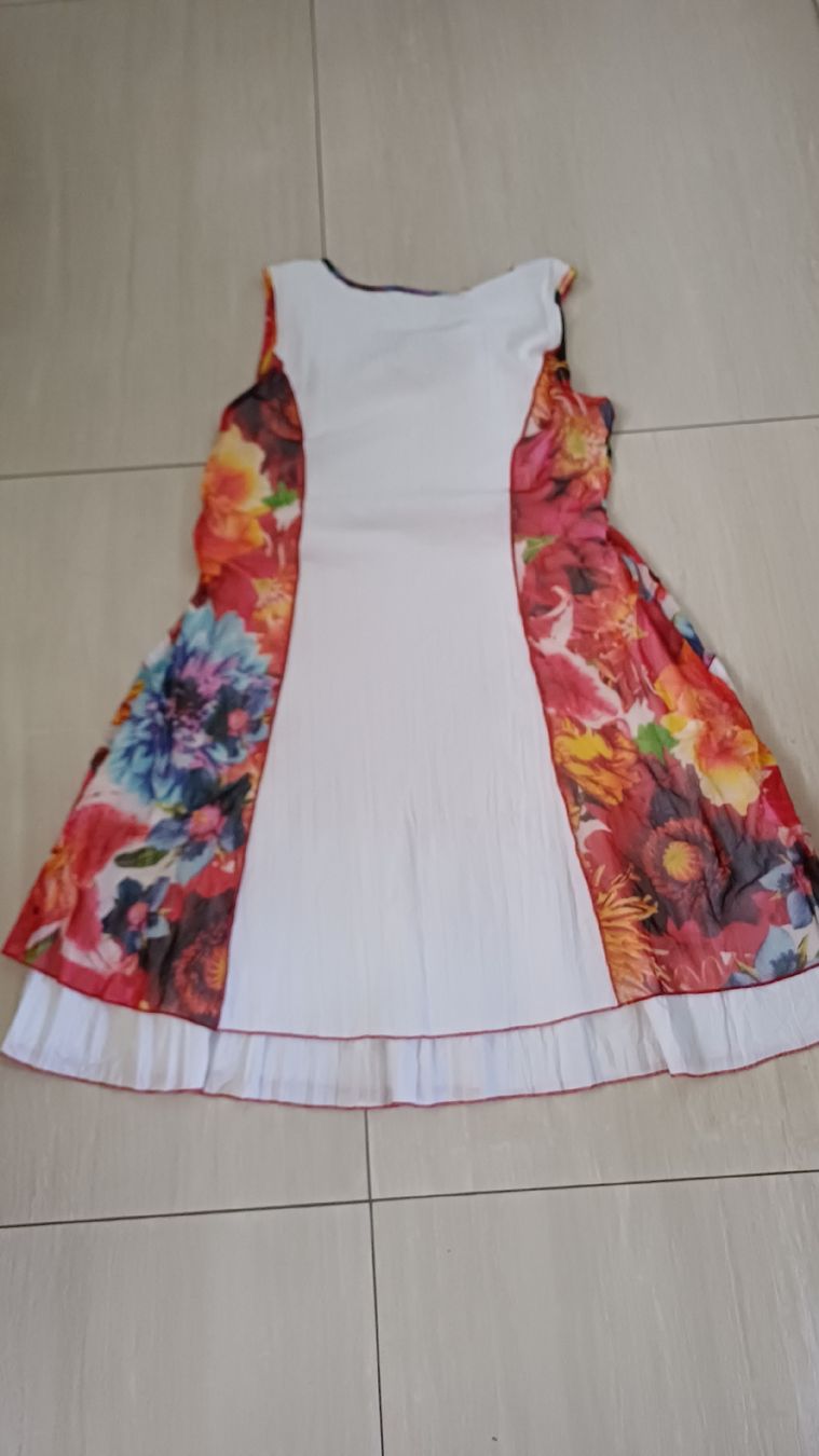 Robes: Robe Carnaby – Neuf (Voir description) à Bex par Sakito 1