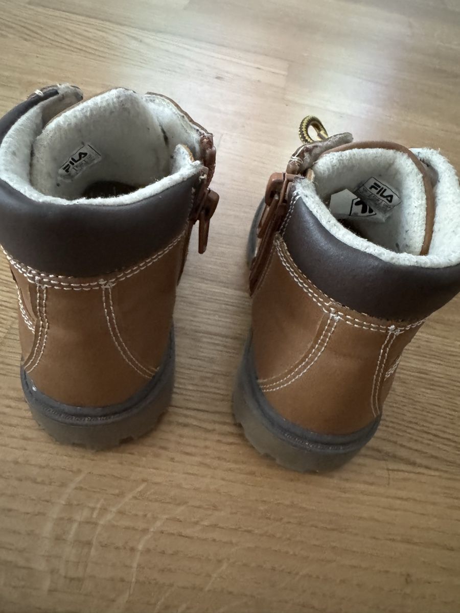 Fila Scarpe per ragazzi: Bottines Fila garcon T. 23 – Usato da La Chaux-de-Fonds venduto da kel_9khc 2