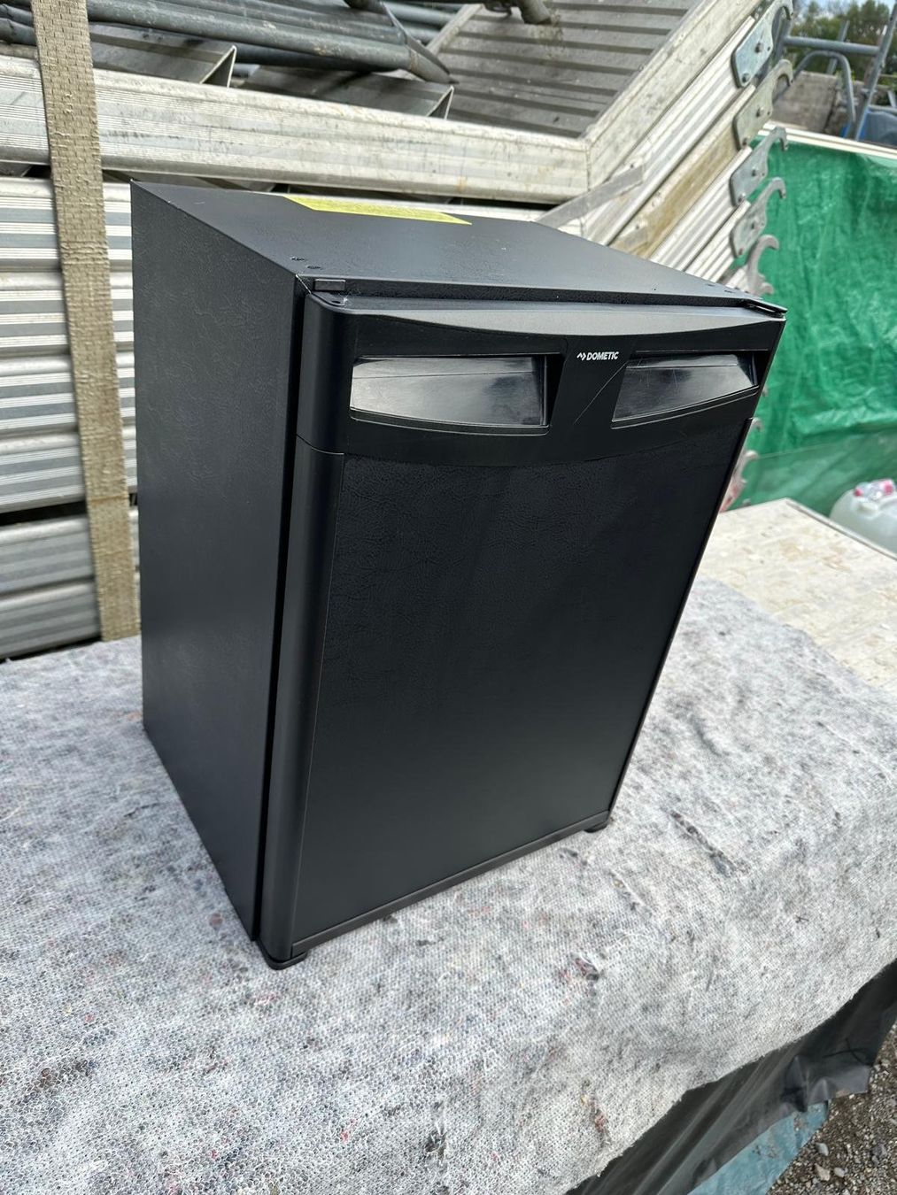 Frigoriferi: Minibar Dometic RH 430 NTE – Usato da Spreitenbach venduto da Space_X