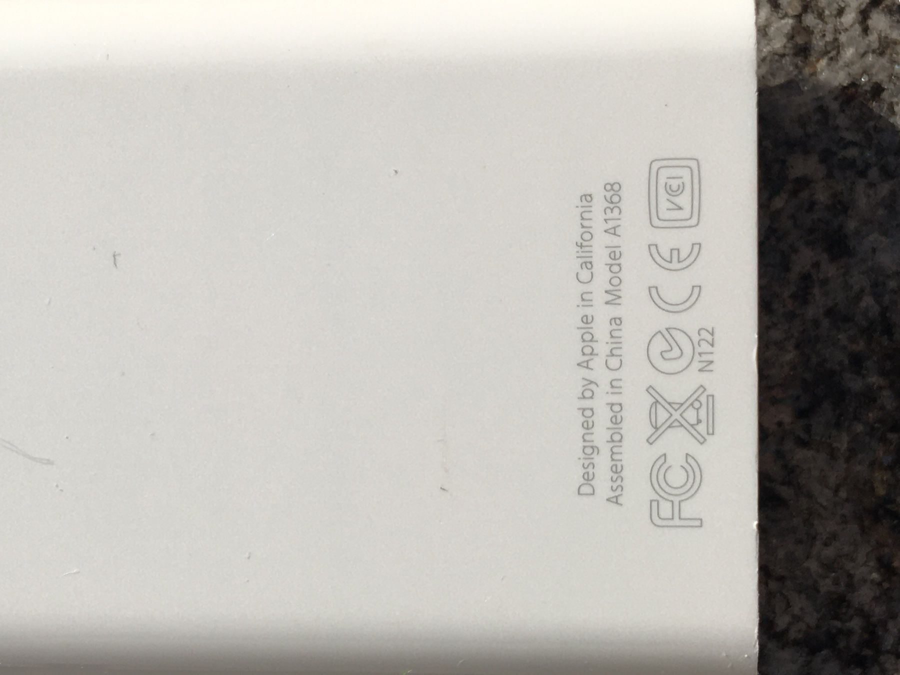 Apple Unità & Adattatore: Kabel Apple A1368/ Cavo Apple A1368 – Usato da Monte Carasso venduto da Mi3Or 3