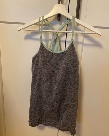 H&M Sport Top Gr. M