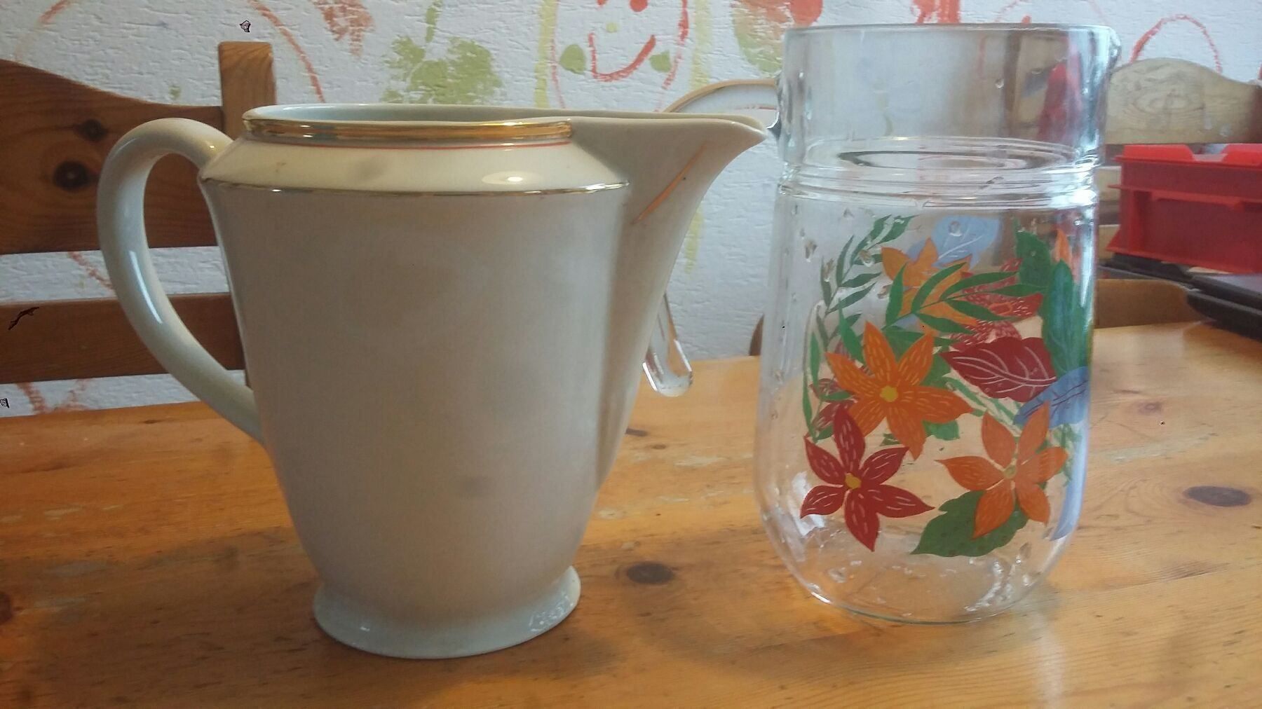 Carafes: 1 pot a limonade et 1 pot a lait – D'occasion à Miecourt par Marly1 1