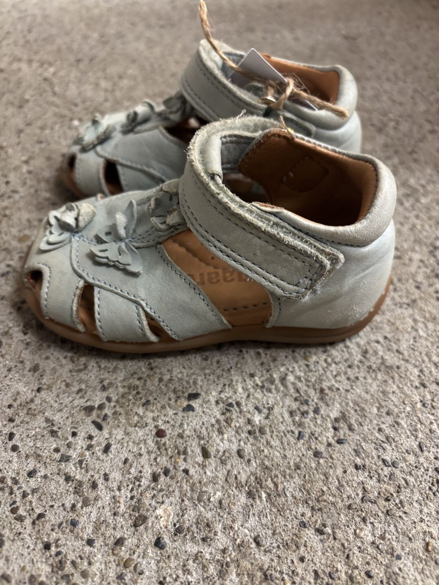 Bisgaard Scarpe per ragazze: Bisgaard Sandalen, Grösse 19 – Usato da Büren an der Aare venduto da Nikito2001