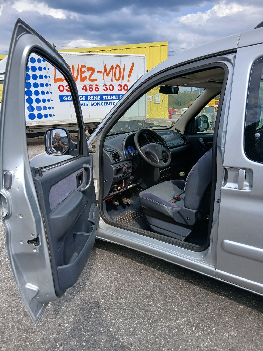 Citroën Autos: Citroën Berlingo 2.0 HDI – D'occasion à la heutte par Auto-stock 6