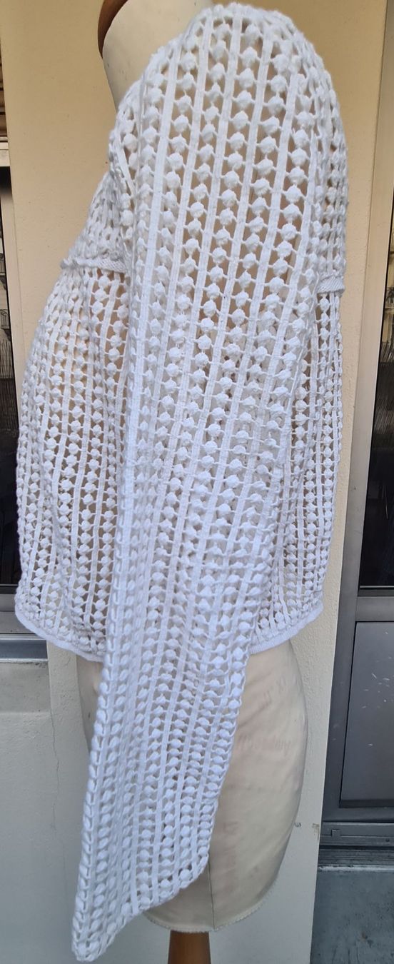 Top: Crop top en coton taille S – Usato da Genève venduto da Saleena 3
