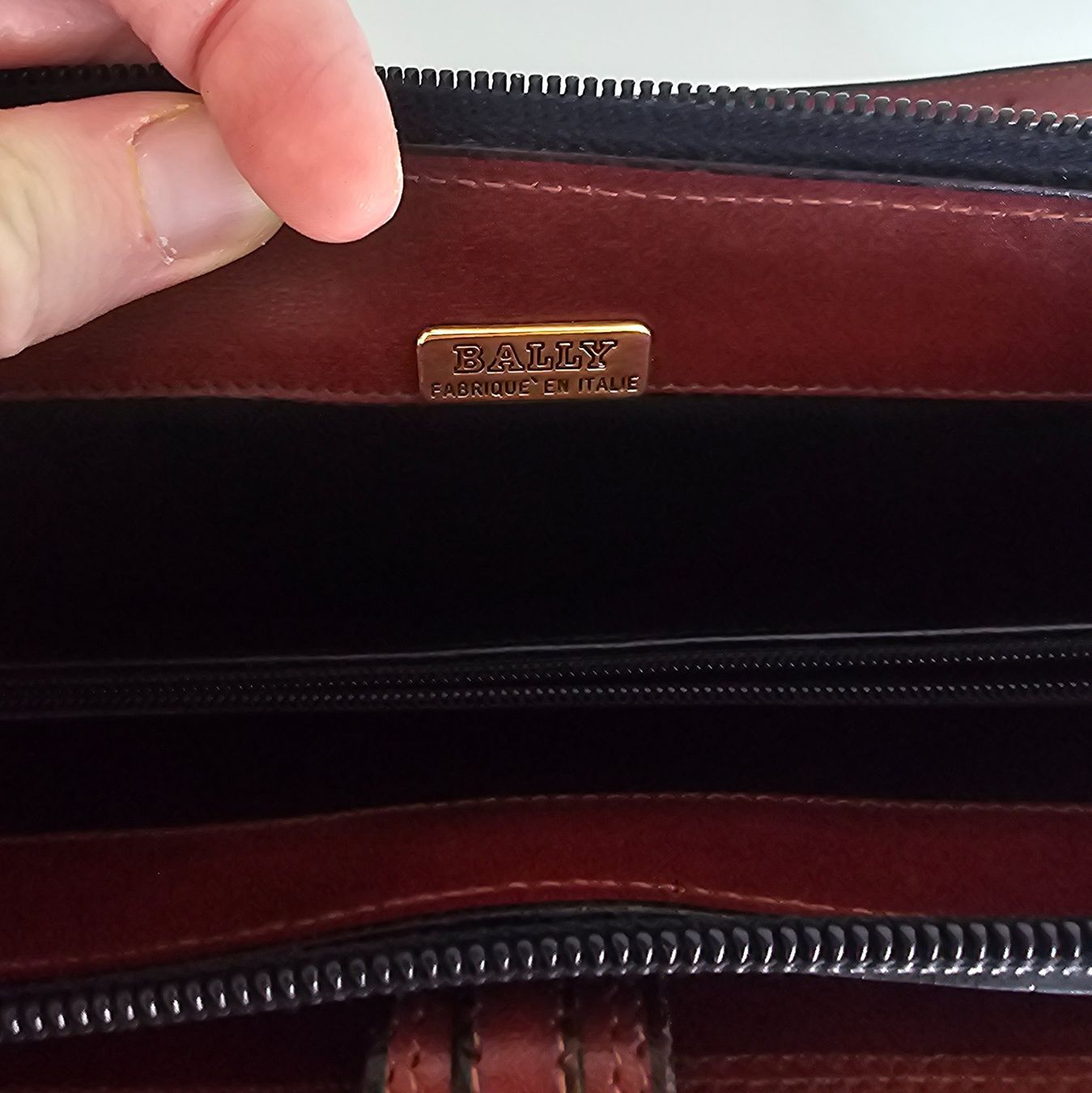 Bally Borse da donna: Bally Leather Crossbody / Shoulder Bag – Usato da Origlio venduto da ann_q6qv 7