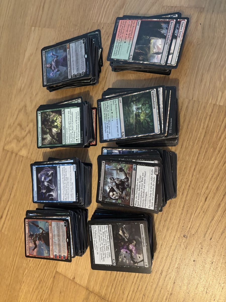 Magic The Gathering Cartes à collectionner: Magic The Gathering Karten Bundle gebraucht – D'occasion à Jona par rhy_vbc7 1