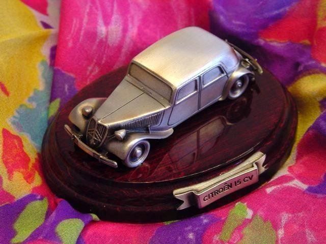 Citroën Modellautos: Citroen 15 CV Oldtimer Gangster Limo :57 – Neu und originalverpackt aus Giswil von Healey71 8