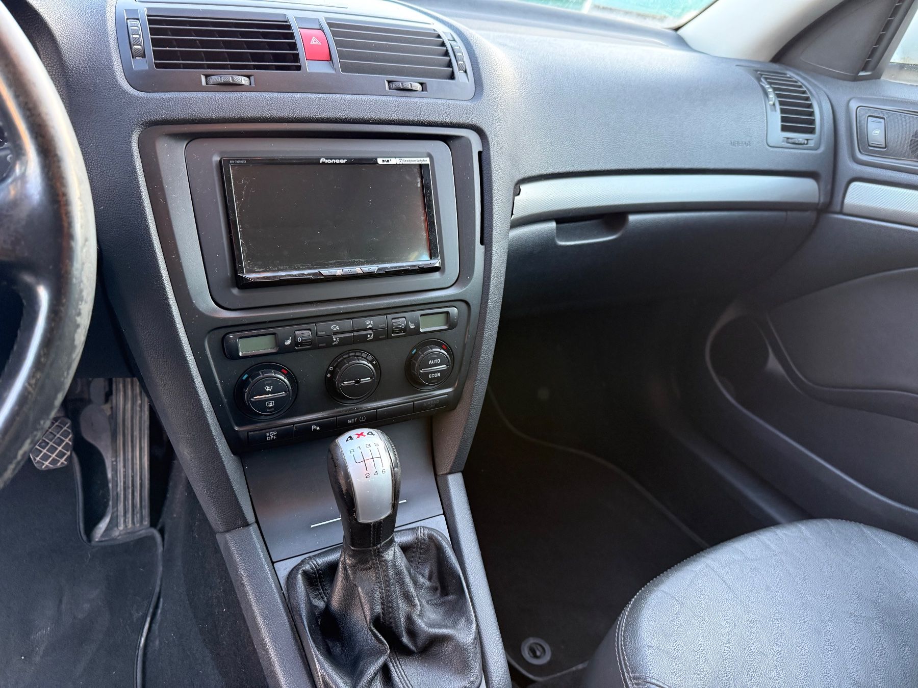Skoda Autos: Skoda Octavia 2.0 TDi Combi 4x4 – Gebraucht aus Erlinsbach von Tikitrader 9