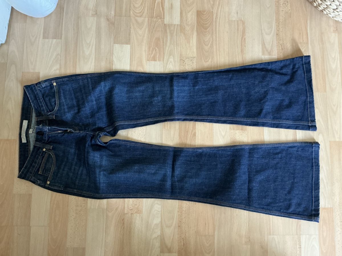Burberry Jeans: Jeans Flair – Nuovo (secondo la descrizione) da St.Gallen venduto da nat_7n75