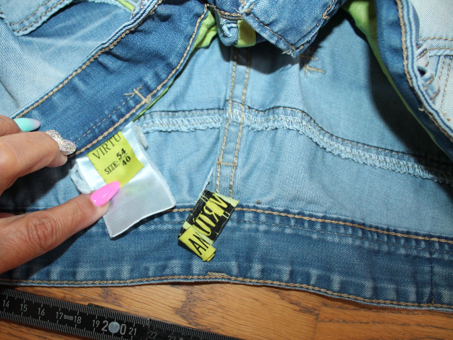 Jeans: Jeans Virtu blau Grösse 54 40 – Usato da Hüttwilen venduto da pinti55 2