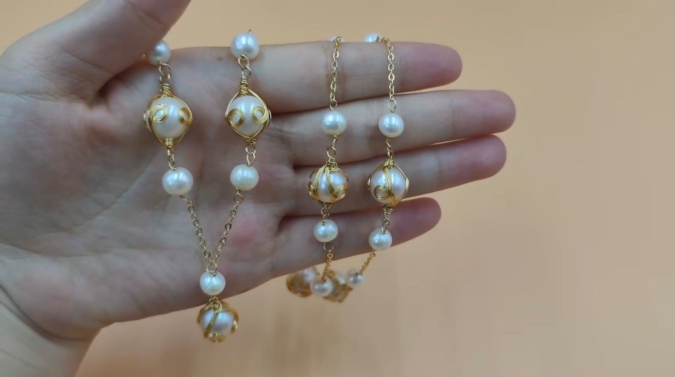 Catenine: Collier Riviera d’Or – Nuovo e nell'imballaggio originale da St-Maurice venduto da Sandrinette123 6
