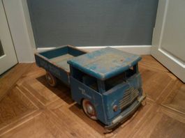 Holzspielzeug, grosser Lastwagen von Wisa Gloria