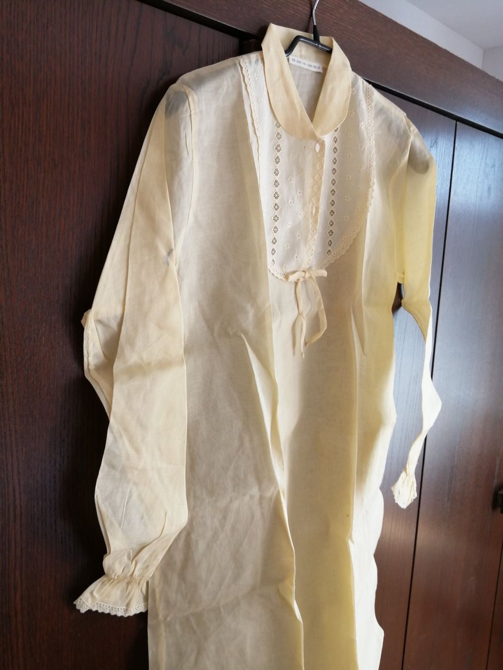 Negligees & Pyjamas: Nachthemd – Gebraucht aus Wetzikon von dan_6lrd 8