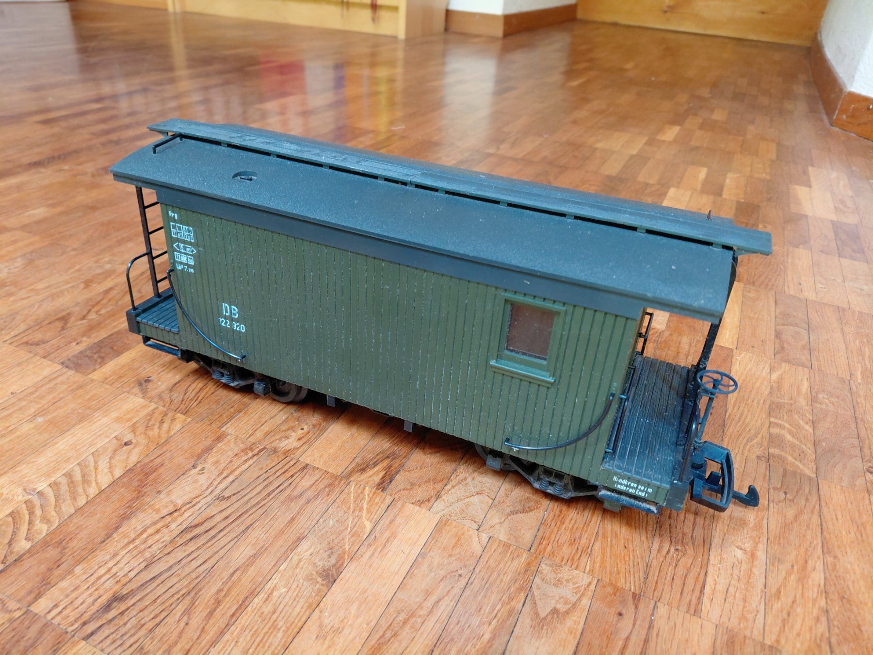 Piko Modelleisenbahnen: Gepäckwagen Spur G – Gebraucht aus Tschugg von aladin20