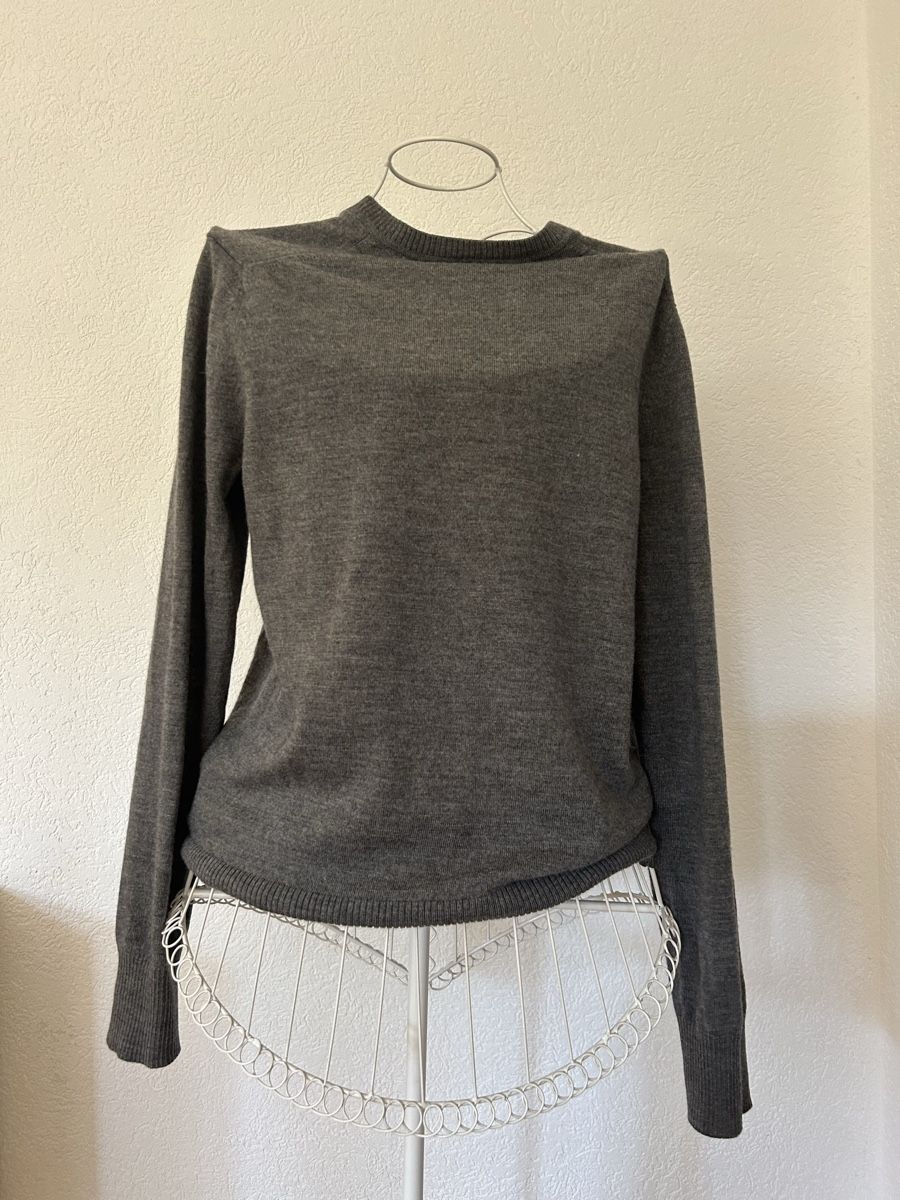 Pulls & Sweat-shirts: grauer merinopullover – D'occasion à Schmitten FR par let_k9yc 1