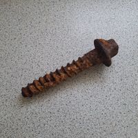 Metalschraube alt, 180x25 mm.