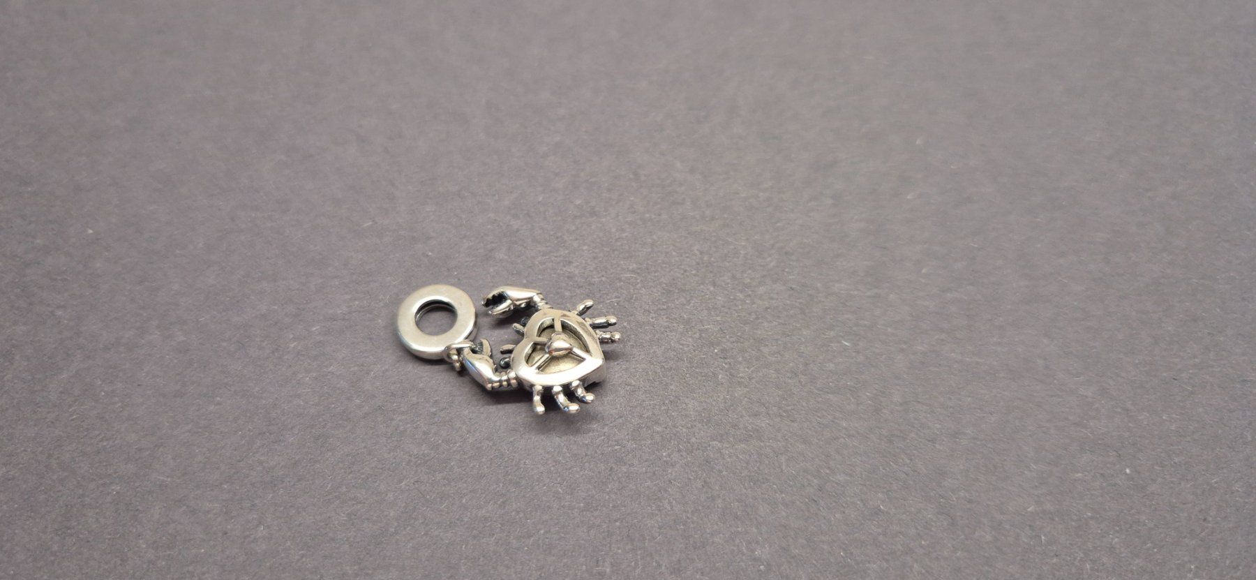 Ciondoli: Charm Krabbe blau +Garantie – Nuovo (secondo la descrizione) da Rotkreuz venduto da Carbone_Bijou-Shop 2