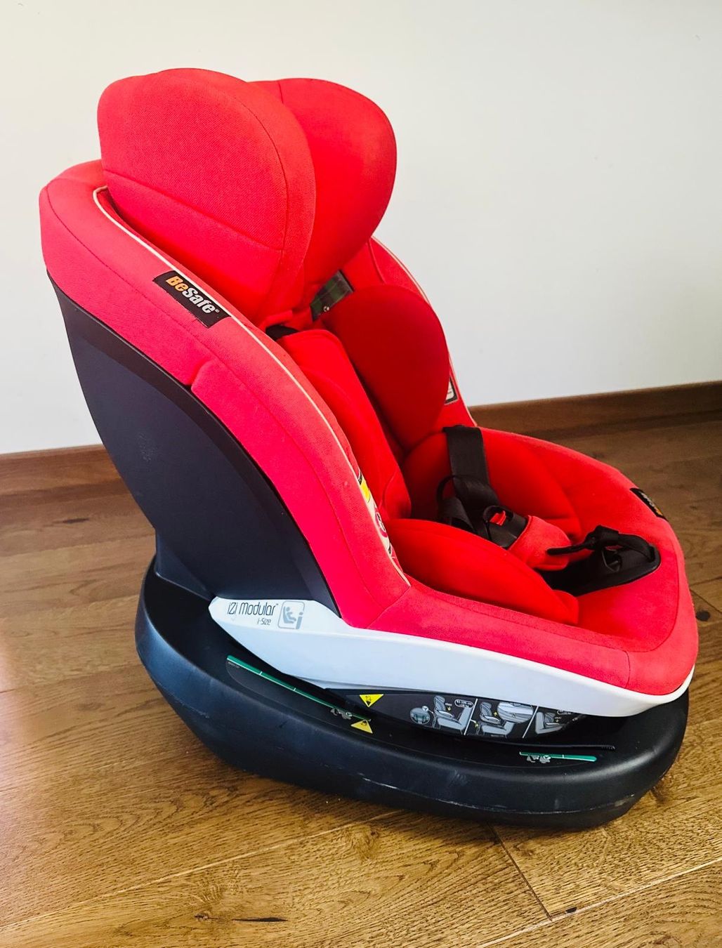Seggiolini per auto: BeSafe Siege auto pour enfant avec base ISOfix – Usato da Genève venduto da mlu_5wsv