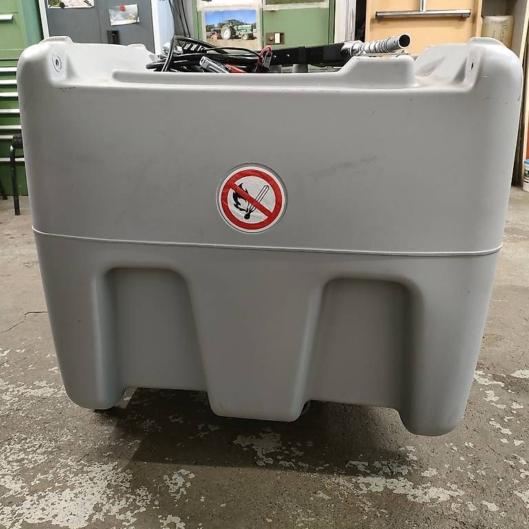 Accessori per altri veicoli: Dieseltank – Usato da Niederwil SG venduto da annot03 1