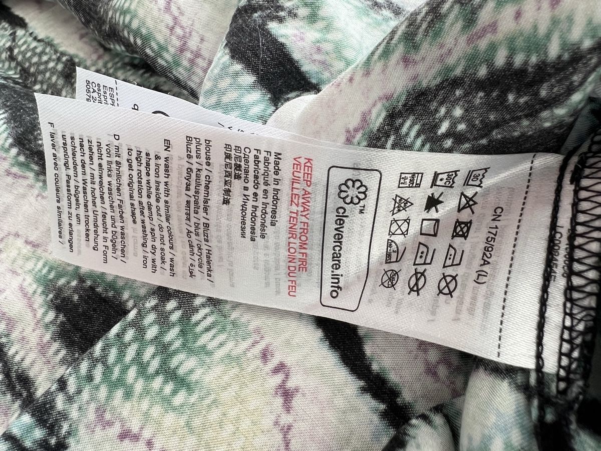 Esprit Camicette: Bluse mit attraktivem Muster, Esprit, Gr. L – Usato da Meierskappel venduto da schoene_dinge 2