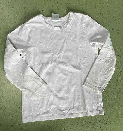 Basic Langarmshirt Gr. 110/116 von igi