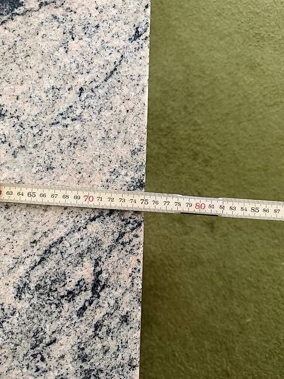 Tavoli: robuster Marmortisch – Usato da Zürich venduto da alexandrajoana 2