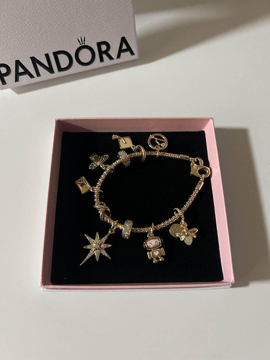 Pandora Bracciali & Braccialetti: Pandora Armkette mit Charms – Nuovo (secondo la descrizione) da Lungern venduto da sabrinaming 1