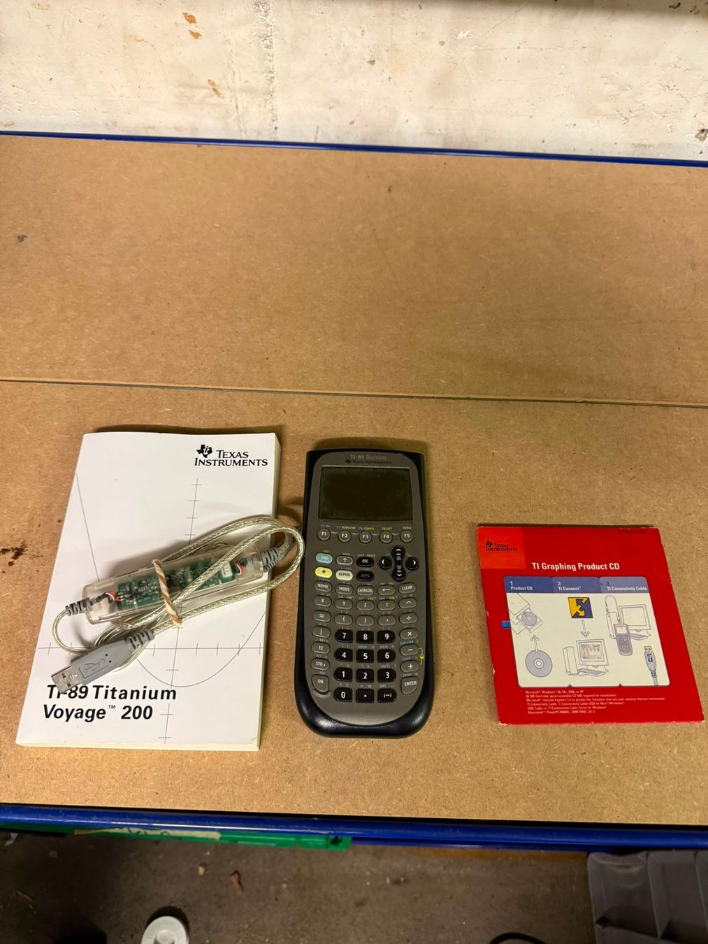 Texas Instruments Calcolatrici tascabili: Texas Instruments TI 89 Titanium inkl. Zubehör – Usato da Bern venduto da diesdastrallala