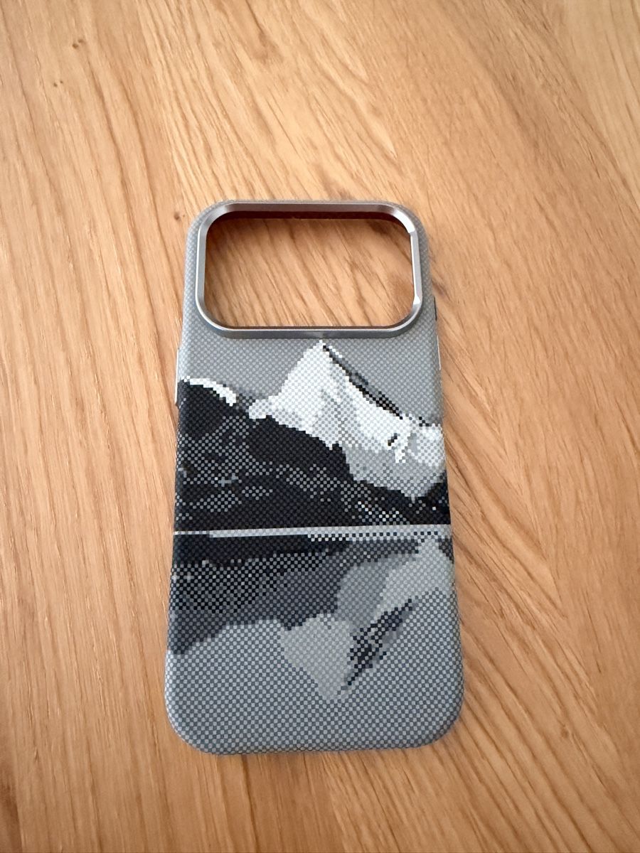 Apple Cover & Protezioni schermo: iPhone 17 Pro Case + MagSafe – Nuovo e nell'imballaggio originale da Seedorf BE venduto da TSCJ
