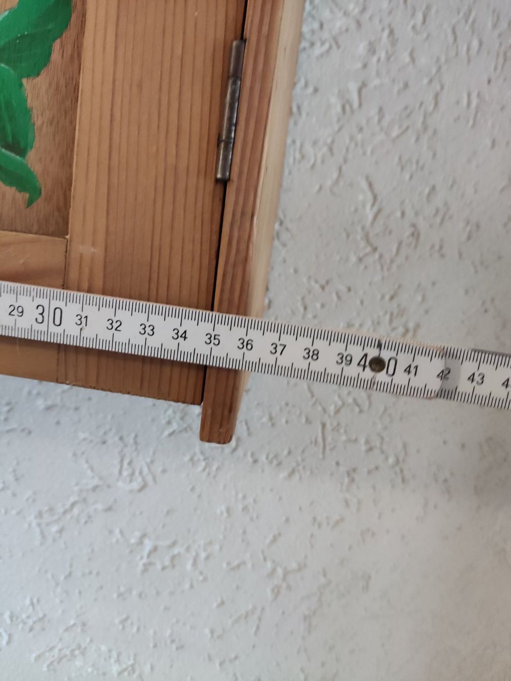 Tutte le decorazioni: Bemahltes Holz Hängeschränklein – Usato da Gränichen venduto da dani065 6