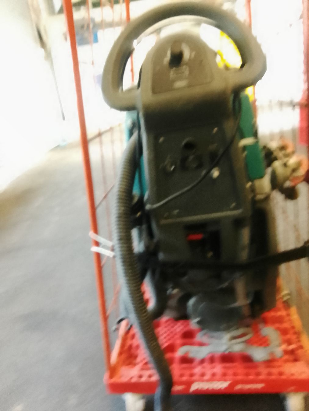 Tutte le macchine: Putzmaschine defekt – Difettoso da Pfäffikon ZH venduto da milcow 2