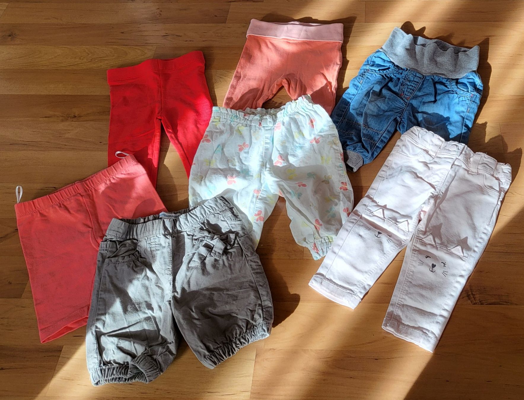 Lotti & Set di vestiti: Kleiderpaket 50 Teile Gr. 50/56 – Usato da Zwingen venduto da crazy84 4