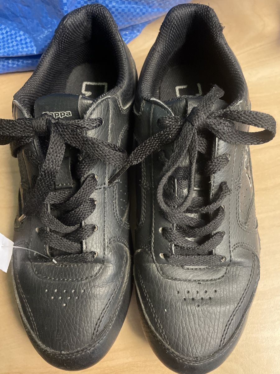 Kappa Scarpe da donna: Schwarze Kappa Sneaker Gr.37 – Usato da Obergerlafingen venduto da cabo4 1