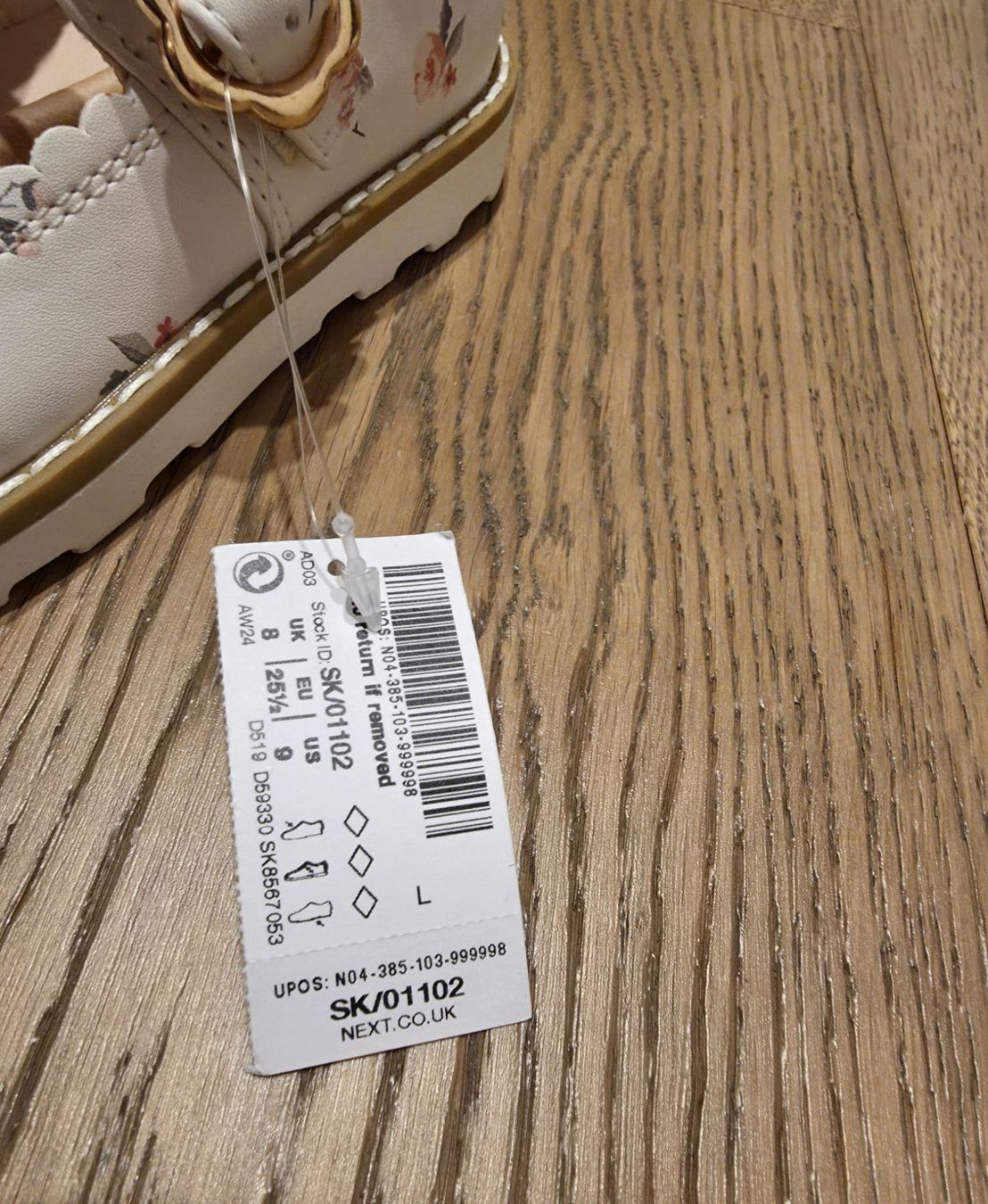 Next Scarpe per ragazze: Next Mädchen Schuhe, Gr. 25.5, Blumenmuster, Neu! – Nuovo (secondo la descrizione) da Bülach venduto da tet_nq2w 2