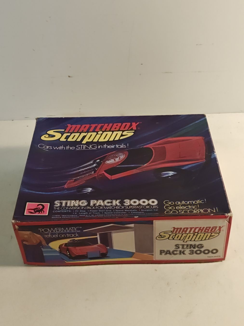 Matchbox Rennbahnen: Matchbox Scorpions Sting Pack 3000 (nov545) – Neu und originalverpackt aus Künten von Schnaepplihuus