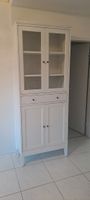Schönes Vitrinenschrank Weiss, 2 Türen, 2 Schubladen, 211cm.