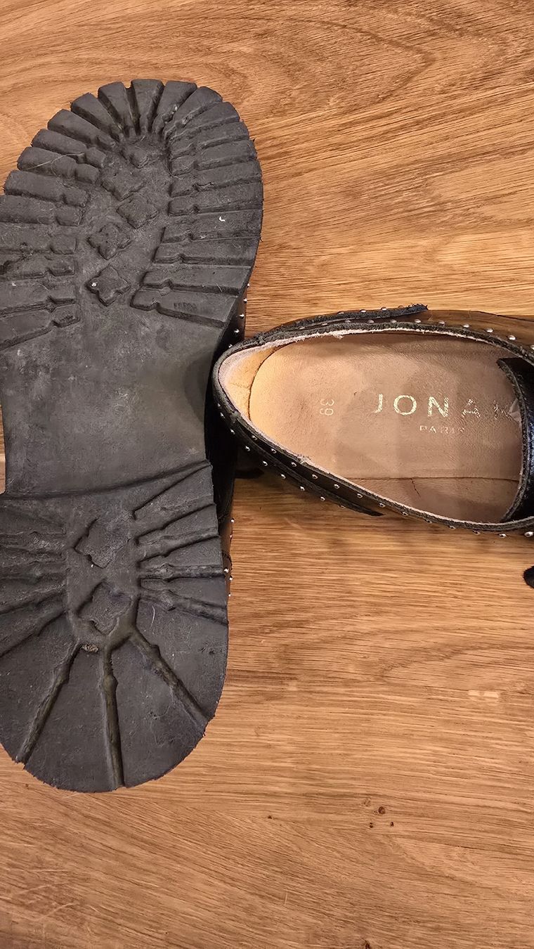 Jonak Damenschuhe: Derbies cloutés Jonak pointure 39 – Gebraucht aus Villars-Burquin von Dnanouche 5