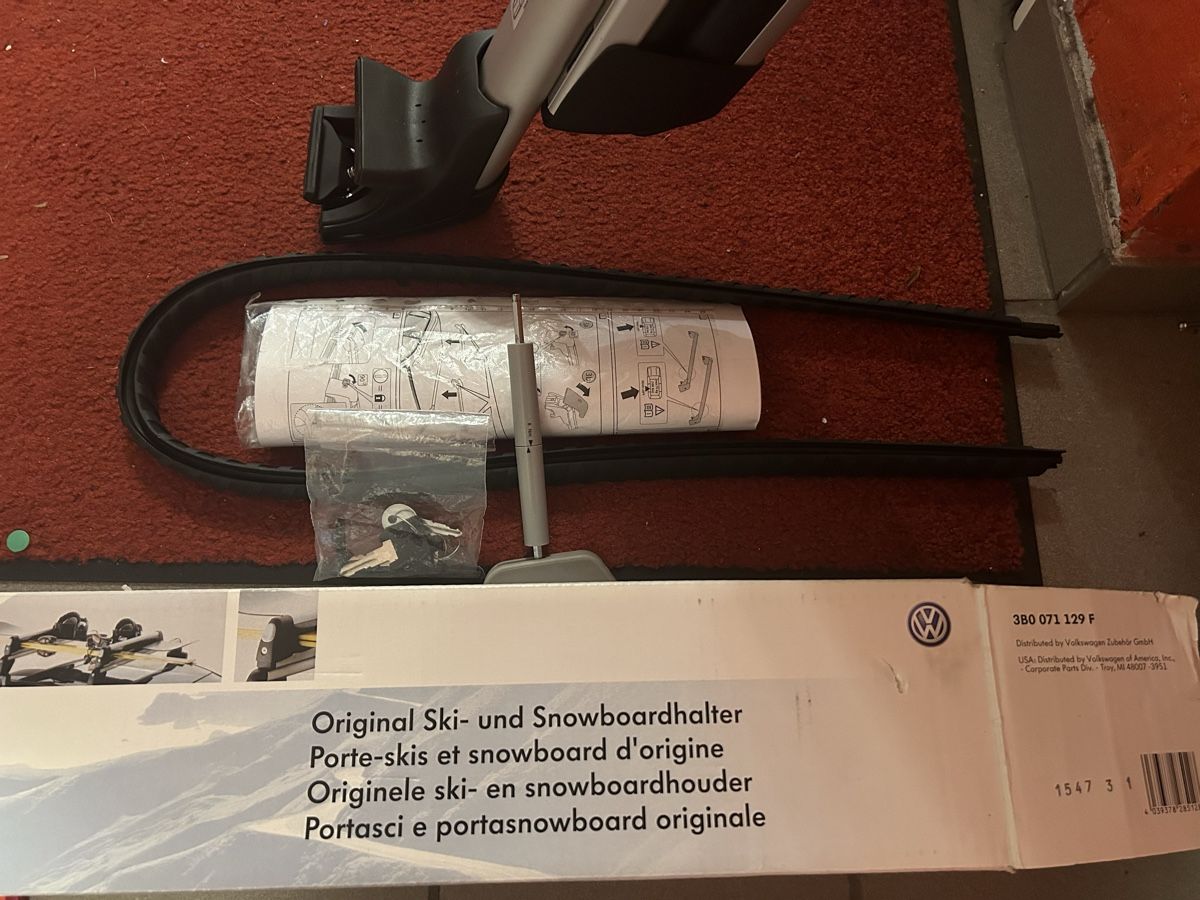 Portapacchi: VW Original Ski- und Snowboardhalter – Usato da Arisdorf venduto da Checkmaster 2