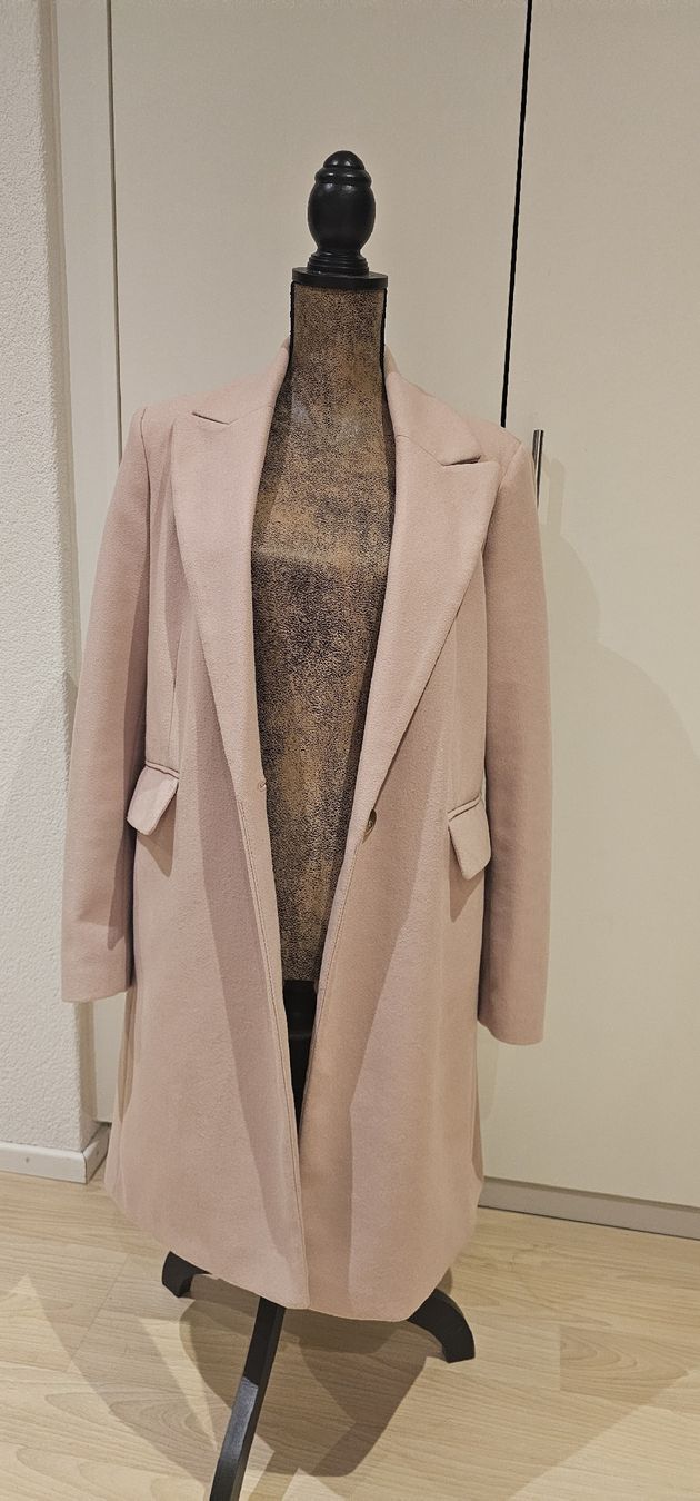 Primark Mäntel: Schöner Damenmantel – Gebraucht aus Fehraltorf von Sumin 1