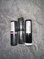 3 Lippenstifte, verschiedene Farben