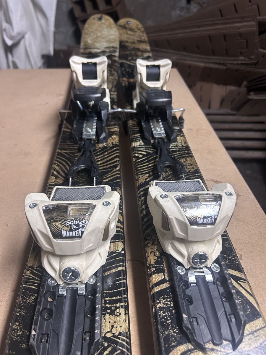 K2 Sci: K2 Kung Fujas Pro Model mit Marker Schizo Bindung – Usato da Huttwil venduto da Pascal1234 7