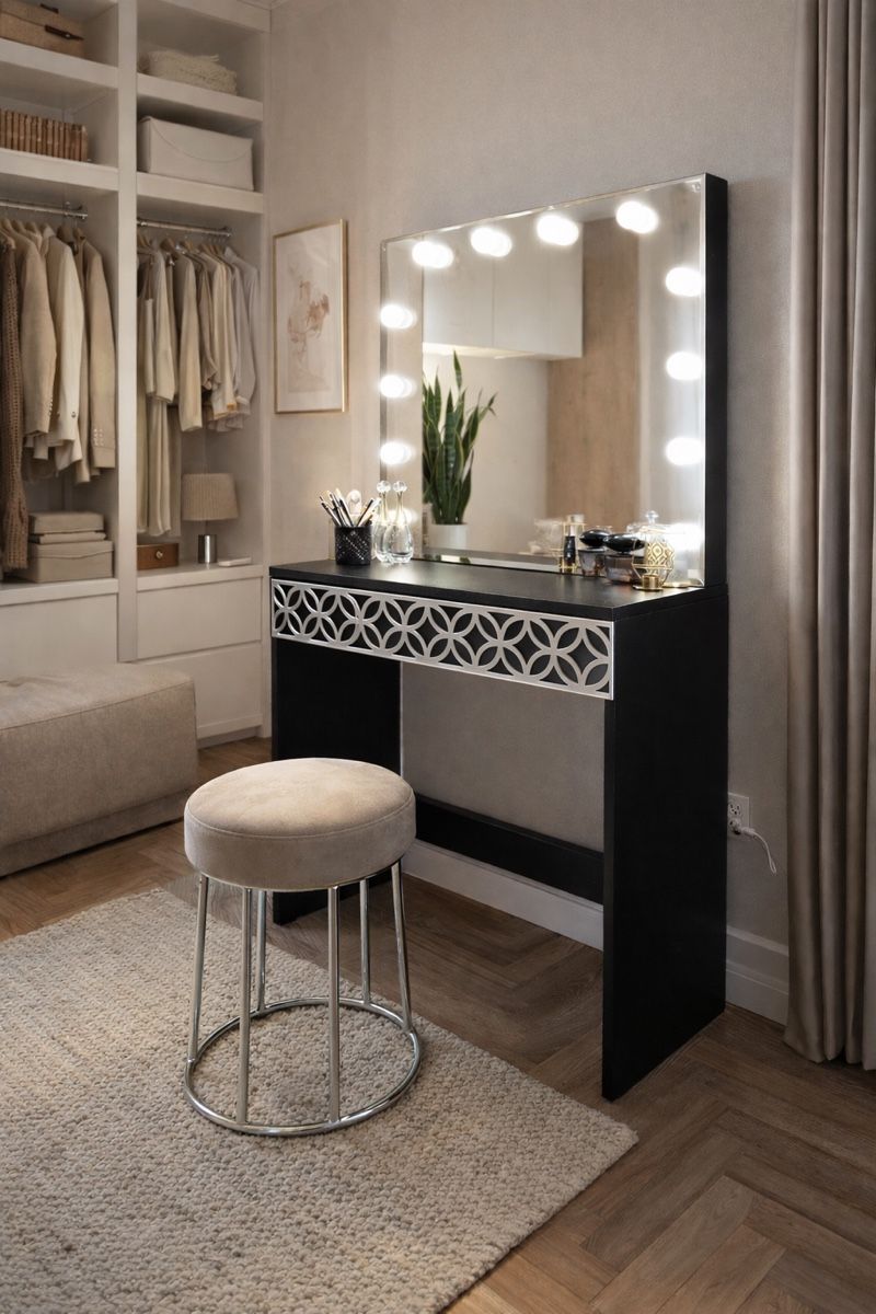 Tavoli da trucco: Schminktisch Classic Black – Nuovo e nell'imballaggio originale da St.Gallen venduto da eleganter
