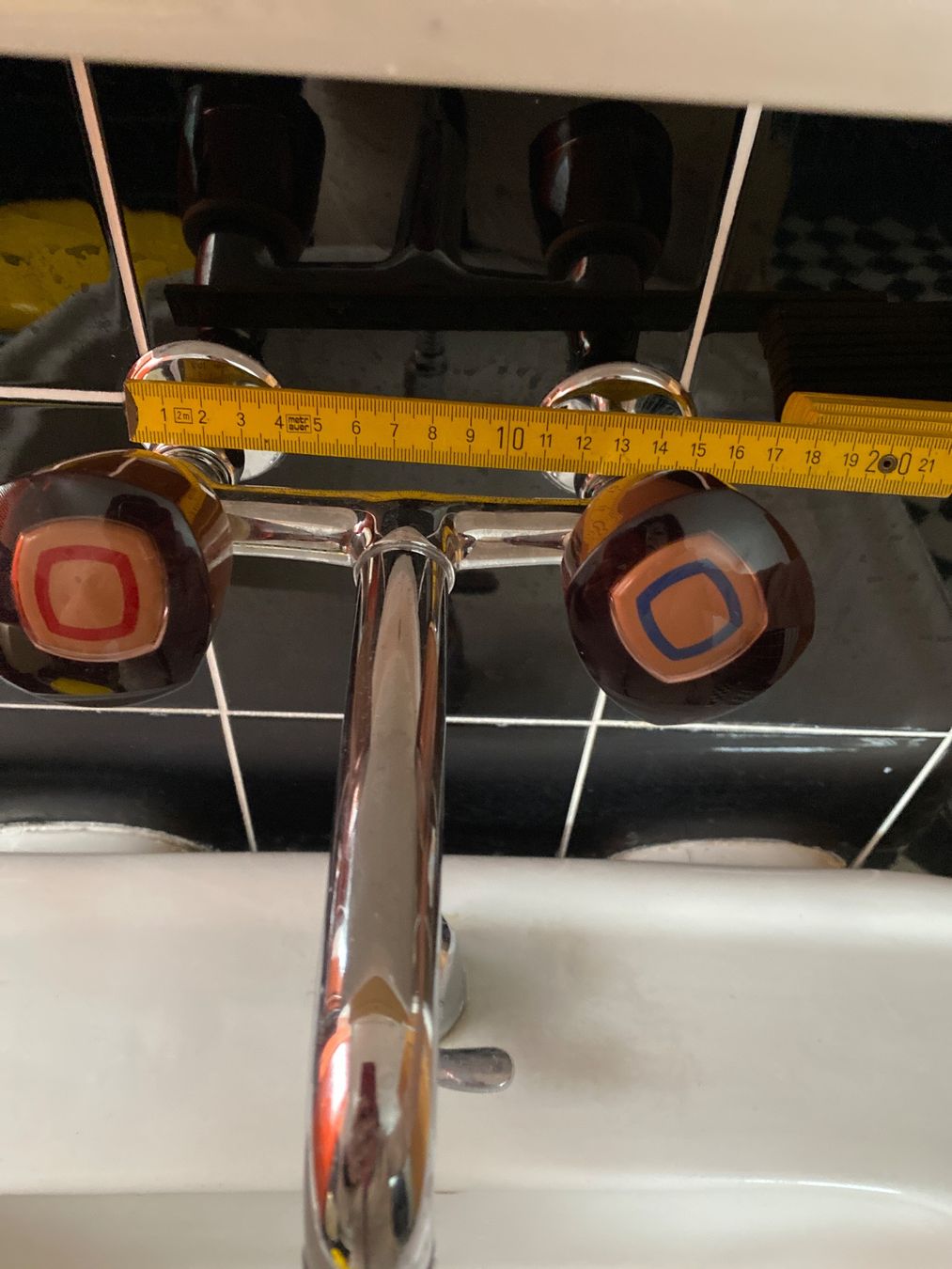 Armaturen: Wasserhahn – Gebraucht aus Hinwil von Familie_99 2