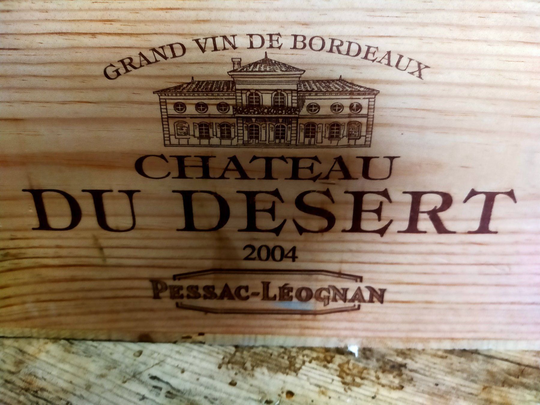 Vino: CHATEAUX DU DESERT 2004 – Nuovo e nell'imballaggio originale da Ennetmoos venduto da brunhildenb 1