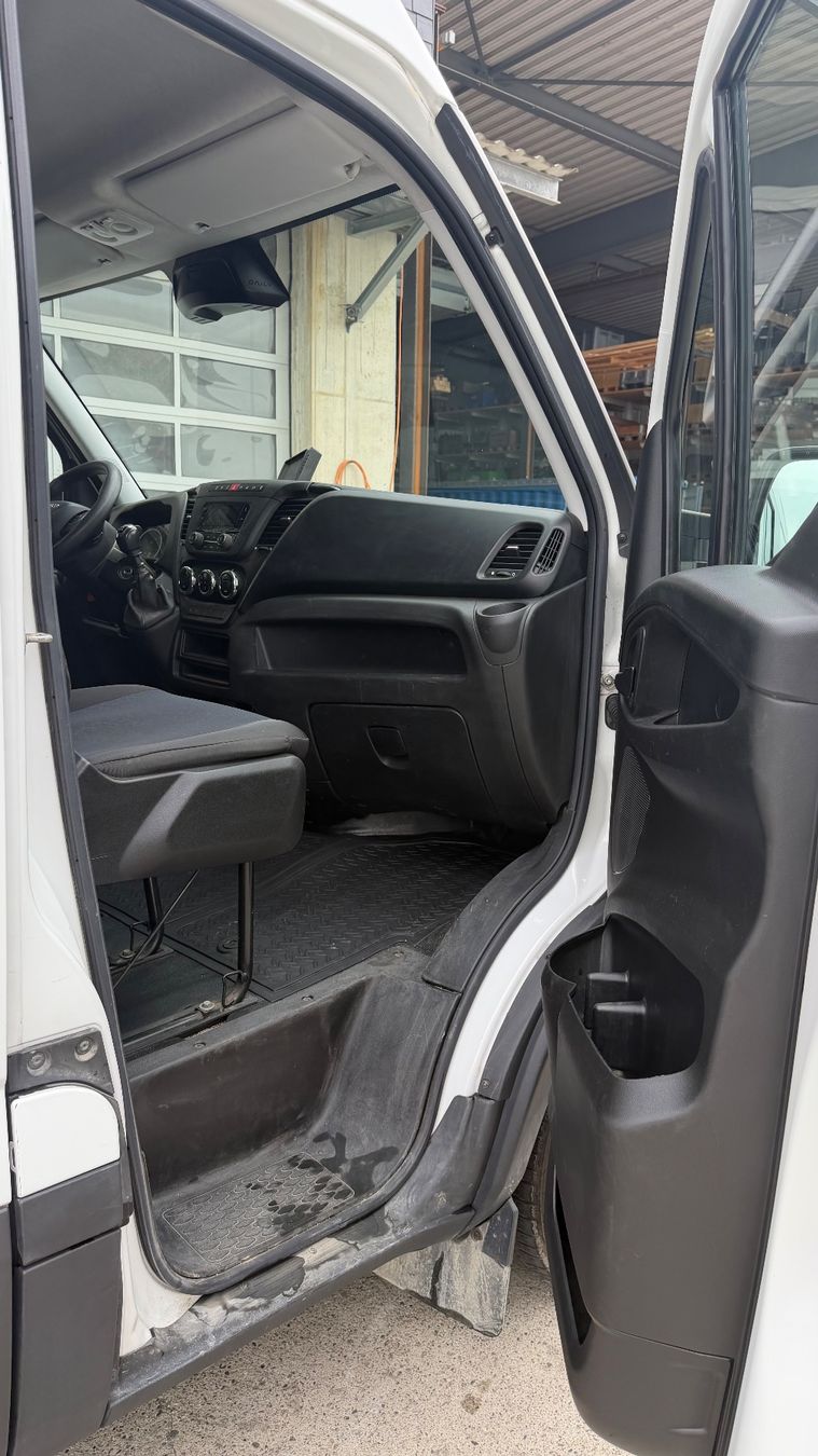 Iveco Veicoli commerciali: Iveco Daily 35S14 – Usato da Loemmenschwil venduto da RopExperts 5