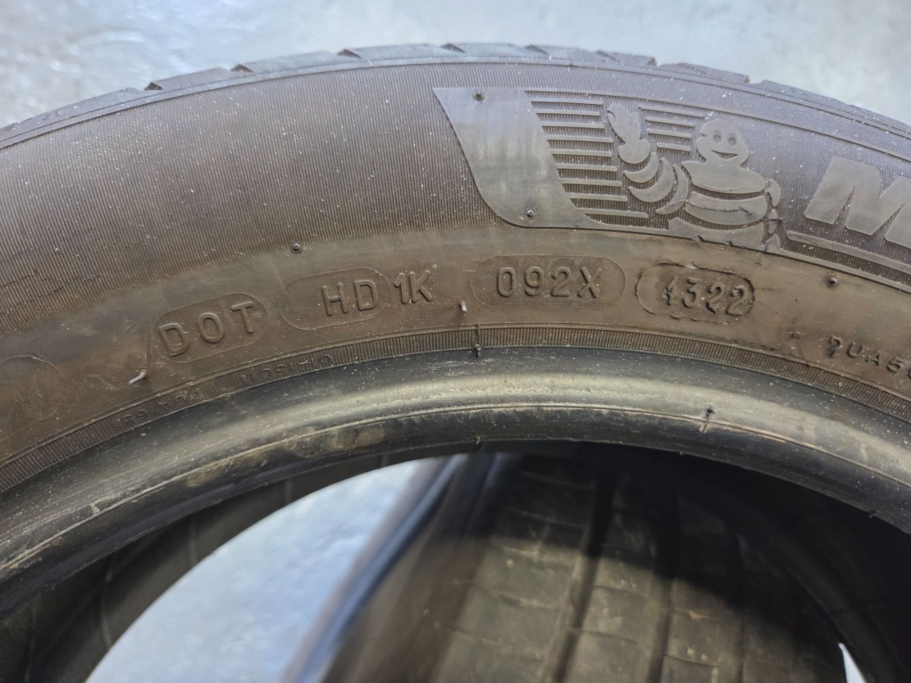 Michelin Pneus & Kompletträder: 195 / 55 R 16  91T Michelin – Gebraucht aus Fischbach-Göslikon von Emanuel.Bardhi 4