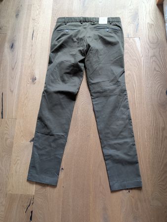 Hiltl Herren Hose olivgrün Grösse 50 neu mit Etikett