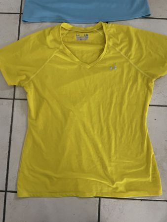 Neues Under Armour Sportshirt Gr. LG gelb
